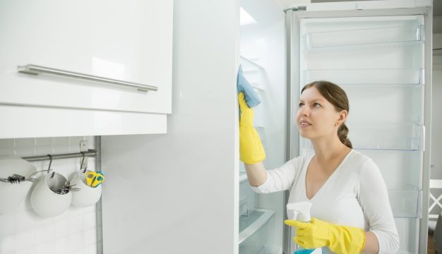 Fridge cleaning