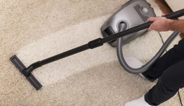 Vaccum cleaning